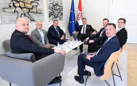 Kliknite za detalje...
